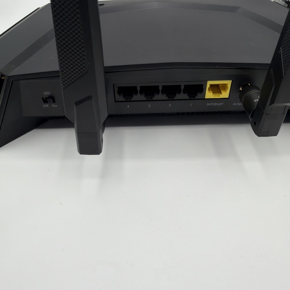 NETGEAR Nighthawk XR500 Gaming Router Bundle AC Adapter Ethernet Cable Working - Picture 3 of 11